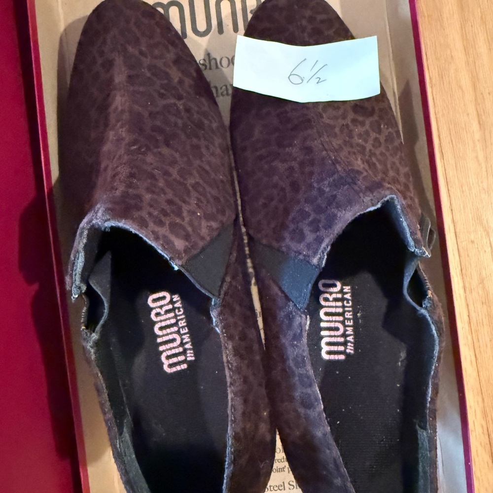 Munro Dark Brown Leopard Patterned Shoes